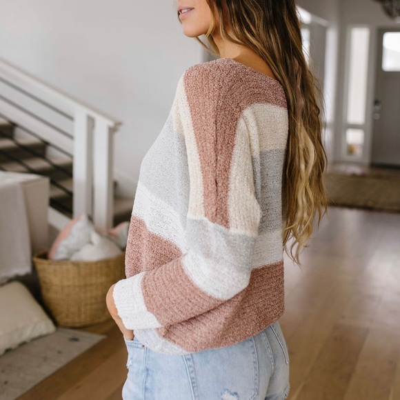 FINAL SALE❗️Serenity Lightweight Knit Sweater - Picture 3 of 7